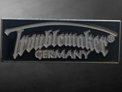 Pin - Troublemaker Germany (schwarz)